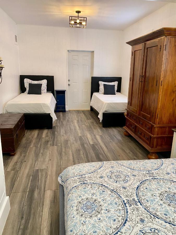 Casa Wellness Διαμέρισμα Tamiami Εξωτερικό φωτογραφία